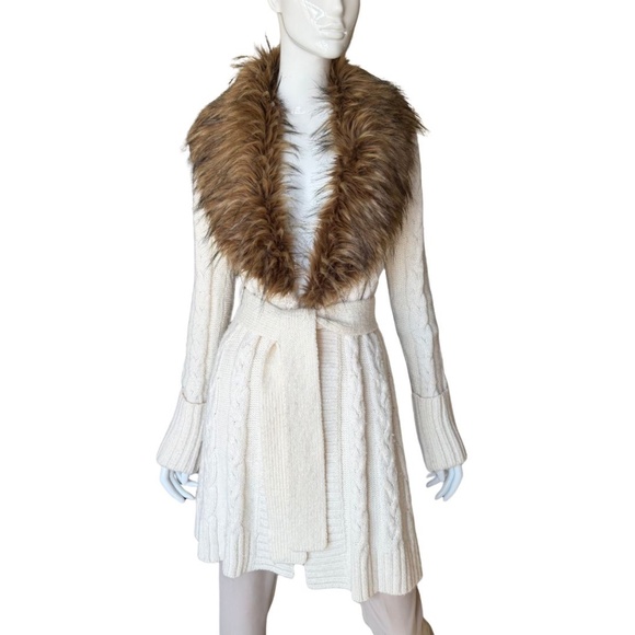 INC International Concepts Removable Faux Fur Shawl Collar Cable Cardigan Size M - Picture 6 of 6